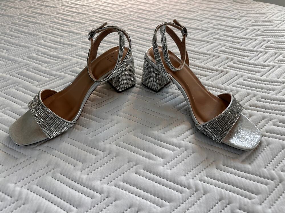 A new day silver diamond studded sandal size 9